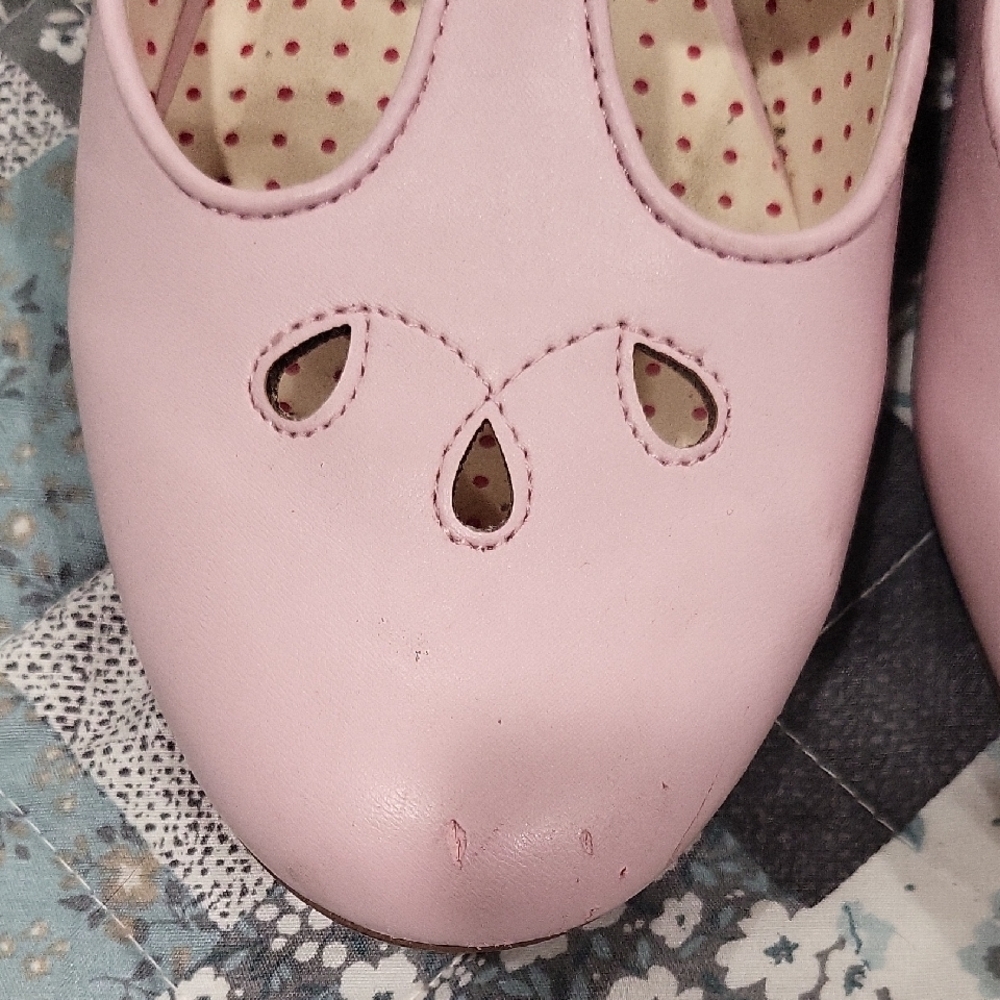 GUC: Mary Jane Flats in Light Pink by - Picture 2 of 14